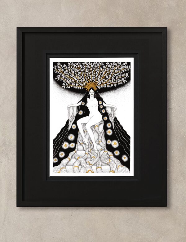 Illustration astro capricorne représentant une femme majestueuse, couronnée d'un arbre doré, avec une chevelure noire étoilée.