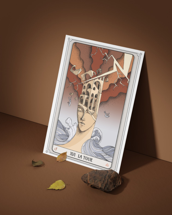 Illustration tarot La Tour, montrant une tour anthropomorphe frappée par un éclair et entourée de vagues tumultueuses.